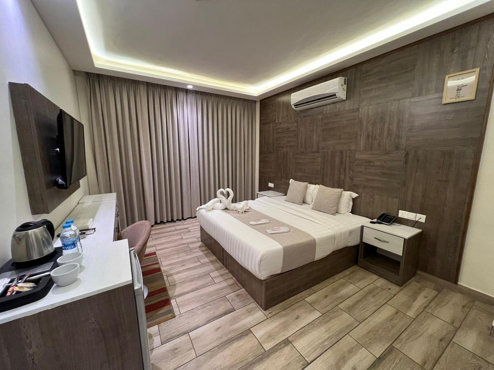 Sky Hotel อคาบา ภายนอก รูปภาพ
