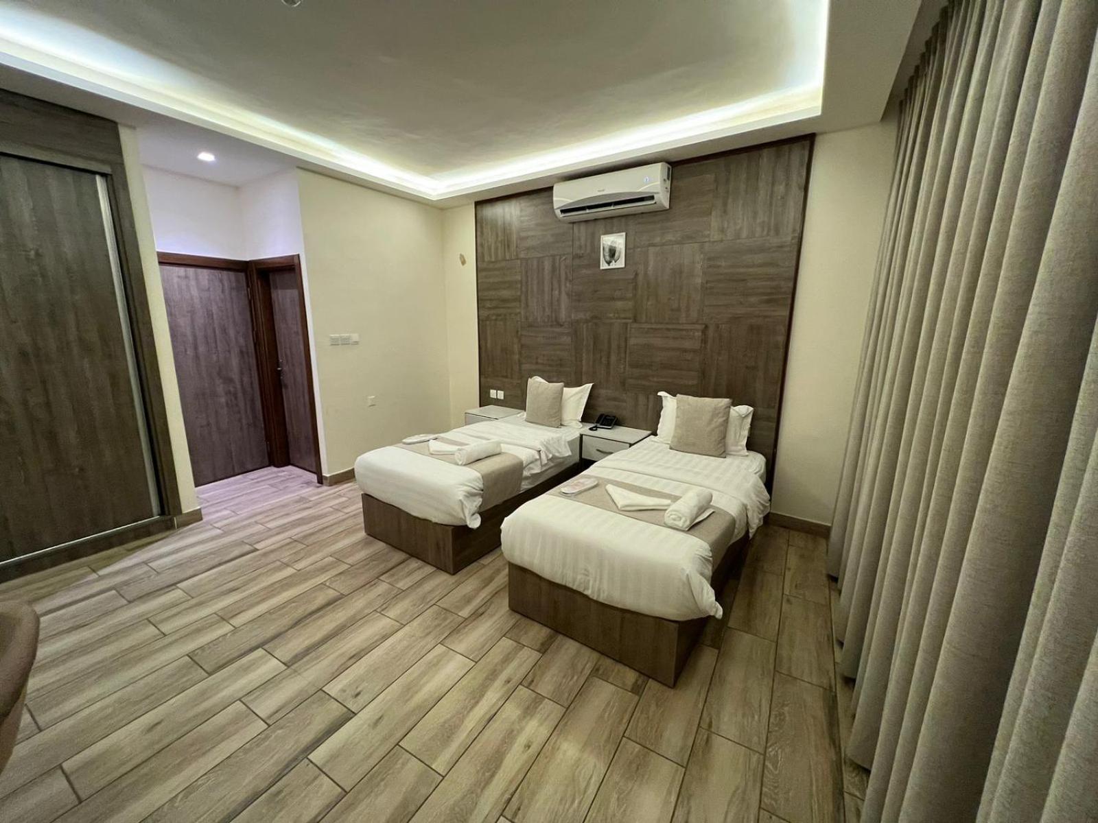 Sky Hotel อคาบา ภายนอก รูปภาพ